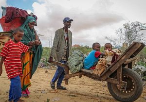 Somali, açlık ve kuraklıkla mücadele ediyor