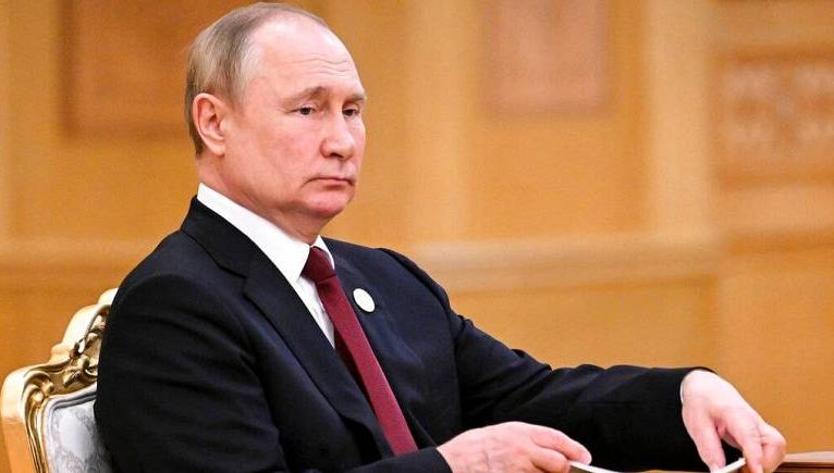 Eski Rus diplomat: Putin, Zelenskiy ile görüşmek zorunda kalırsa ‘küçük düşer’