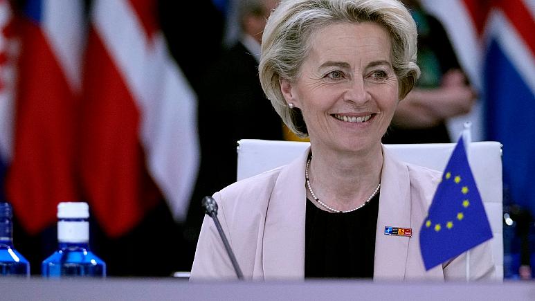 AB Komisyonu Başkanı von der Leyen’den Ukrayna’ya: Yolsuzlukla mücadele reformu yapın