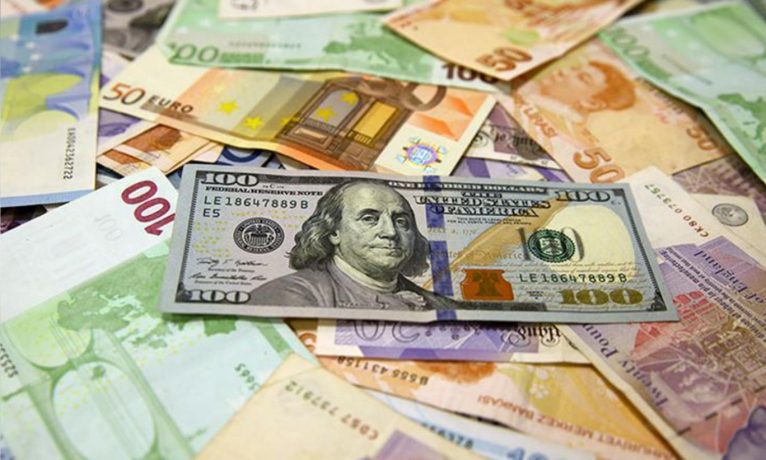 20 yıl sonra gerçekleşen dolar-euro eşitliği Türkiye’nin aleyhine… Prof. Yeldan: Faiz politikası iktisadi olmaktan çıktı, inatlaşmaya dönüştü