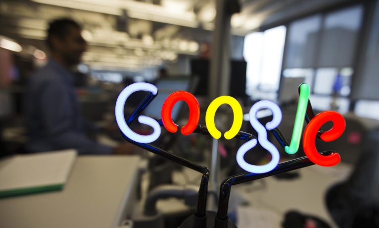 Yapay zekanın canlandığını söyleyen mühendisi Google kovdu