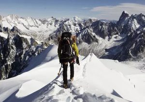 Fransa: Belediye başkanı Mont Blanc’a tırmanan dağcılardan ‘cenaze depozitosu’ alınmasını istedi