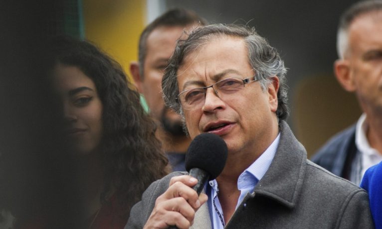 Kolombiya lideri Petro: Mevcut politika mafyaları güçlendiriyor