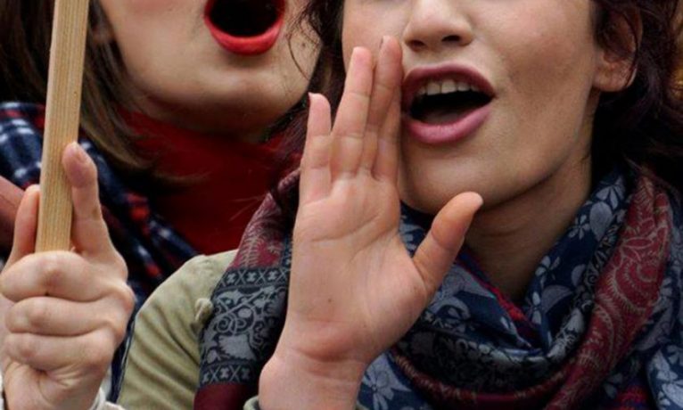 İran’da evlenmek için bekaret sertifikası almaya zorlanan kadınlar anlattı…