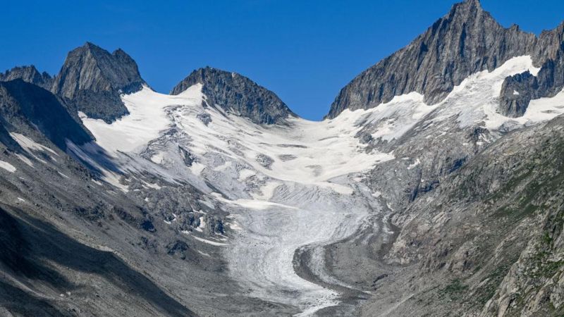 İsviçre’nin eriyen buzulları Avrupa’nın su kaynaklarını tehdit ediyor