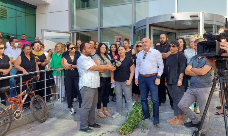 Vergi-Sen’den Arıklı’ya molehiya