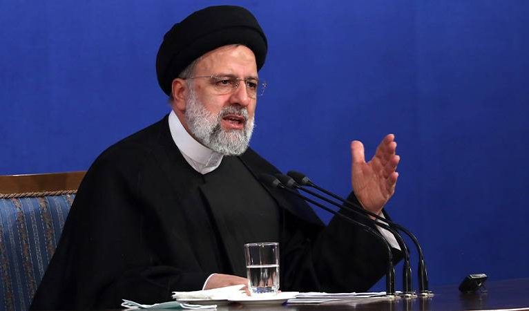 İran Cumhurbaşkanı Reisi: ABD Başkanı yaptığı açıklamalarla diğer ülkelerde kaos ve terörü kışkırtıyor