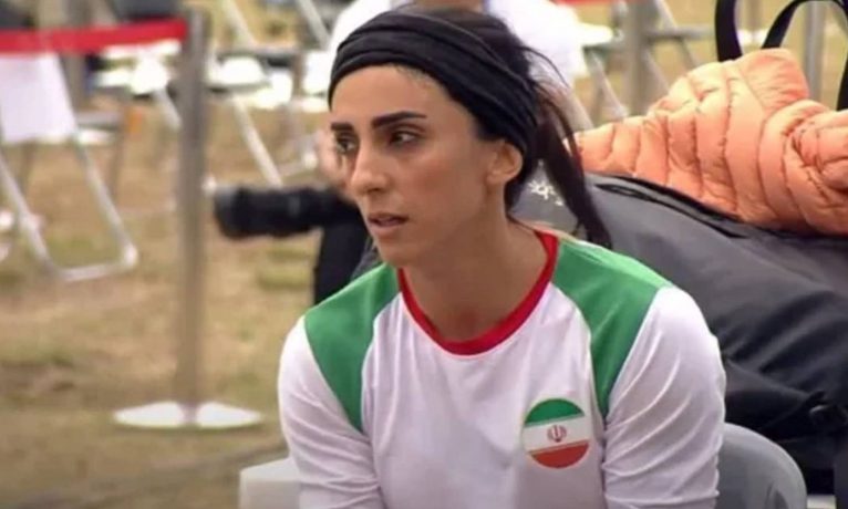 Güney Kore’deki turnuvada başörtüsüz yarışan İranlı sporcudan haber alınamıyor