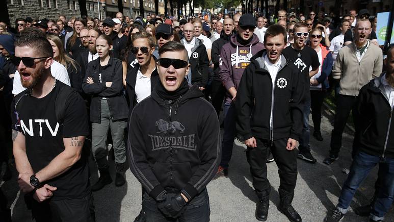 Norveç’te Neo-Nazi yanlısı gösteride 35 kişi gözaltına alındı