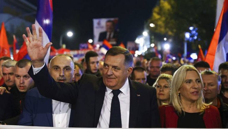 Bosna Hersek’te Rusya yanlısı Sırp lider Dodik’in seçim zaferi teyit edildi
