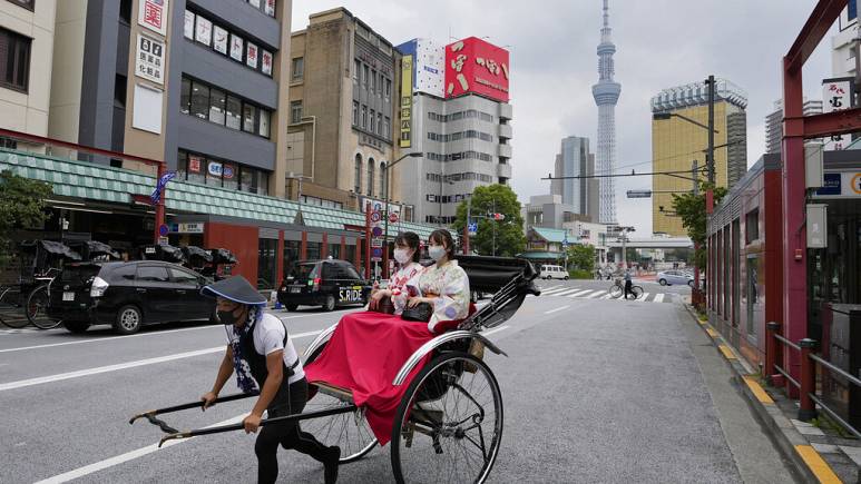 Japonya iki yıllık Covid-19 kısıtlamasının ardından kapılarını turistlere açtı