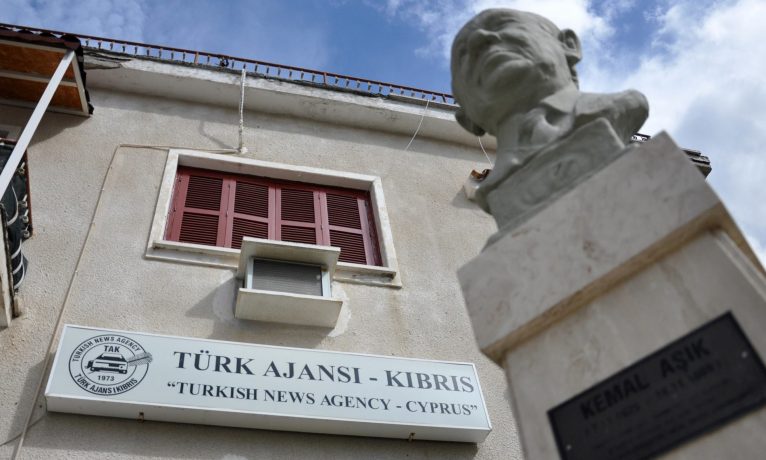 TAK İngilizce haber servisine başlıyor