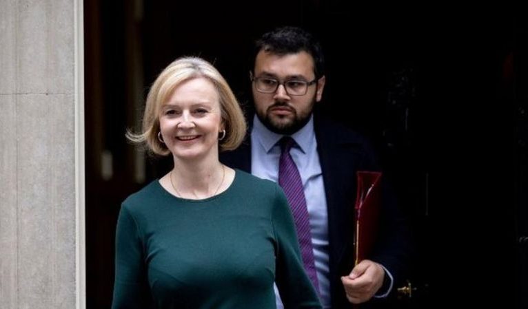 İ﻿ngiltere Başbakanı Liz Truss’ın özel danışmanı görevden alındı, hakkında etik soruşturması açılacak