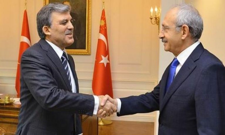 Abdullah Gül’den Kılıçdaroğlu’na ‘başörtüsü’ desteği