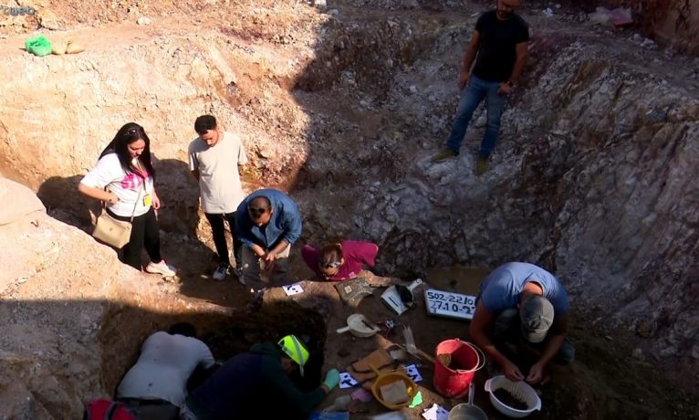 Larnaka’da 4 Kıbrıslı Türk’e ait olduğu düşünülen kalıntılara ulaşıldı