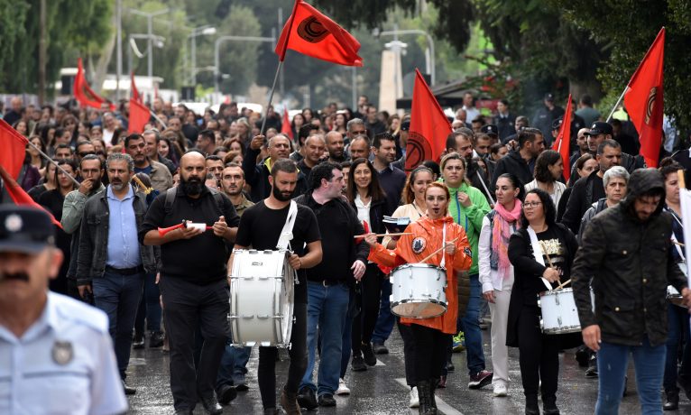 Öğretmenlerden Mağusa’da eylem: “Eğitimdeki plansızlığa son verilmelidir!”