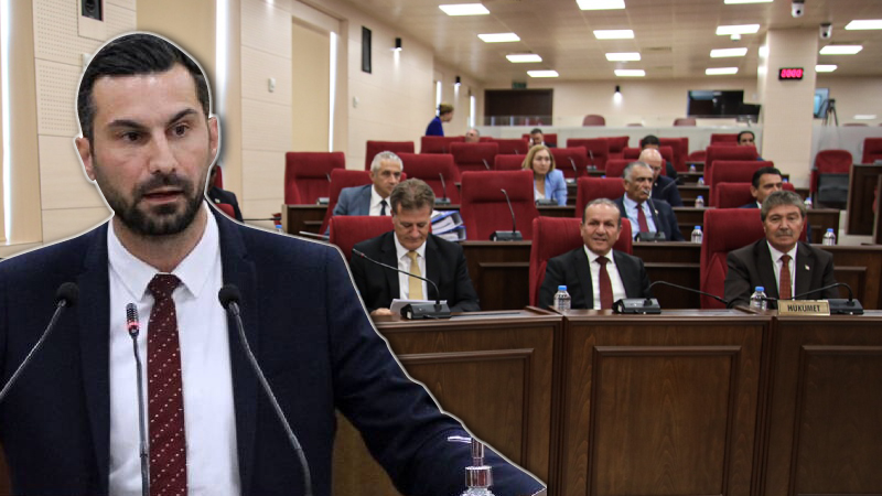 ANAYASAYA AYKIRI, LAİKLİK KARŞITI