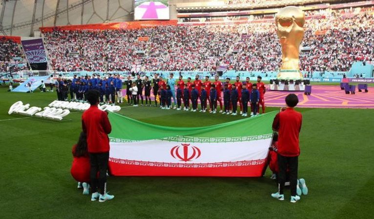 Dünya Kupası: İran Futbol Federasyonu, sosyal medyada farklı İran bayrağı kullanan ABD Federasyonunu şikayet etti