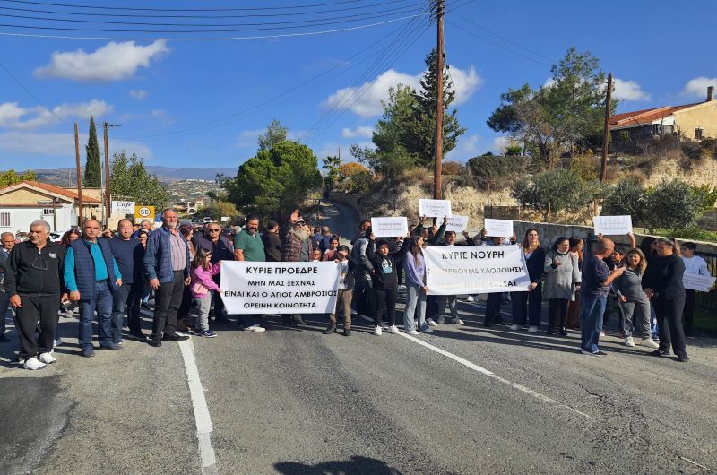 Limasol’da ‘ısınma ödeneği’ talebiyle protesto düzenledi