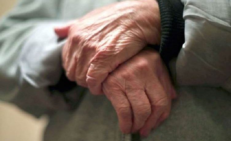 Cinsel istismara uğrayan 89 yaşındaki kadın, ötanazi talep etti