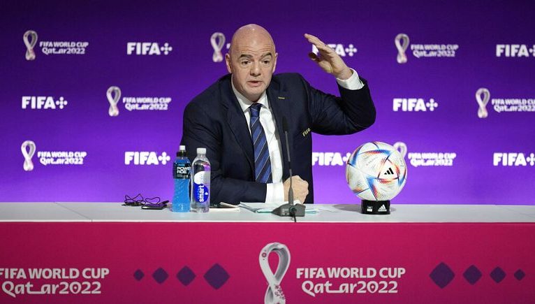 FIFA Başkanı Infantino Katar’ı savundu: Avrupa yaptıkları için 3 bin yıl özür dilemeli