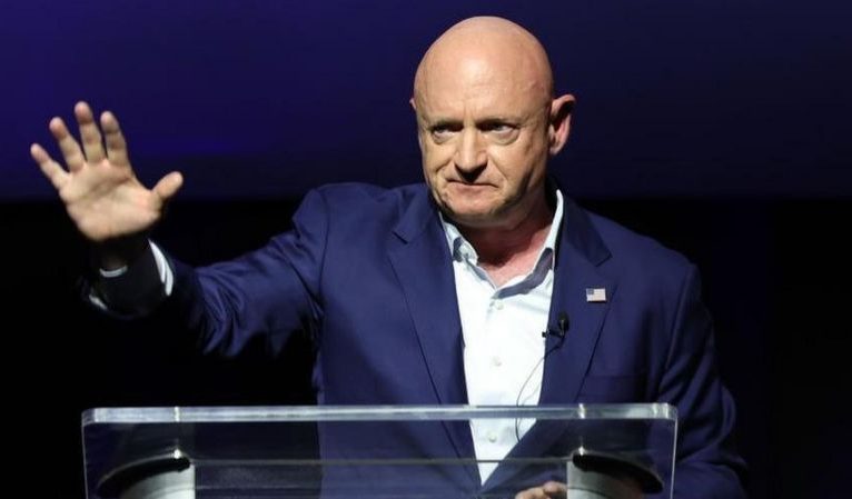 ABD’de ara seçimler: Arizona’da Demokatlar kazandı, Senato’da üstünlük yarışı kızıştı