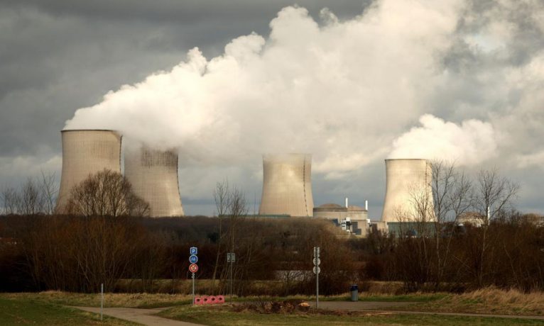 Greenpeace: Fransa’nın Rusya’dan uranyum almayı sürdürmesi skandal