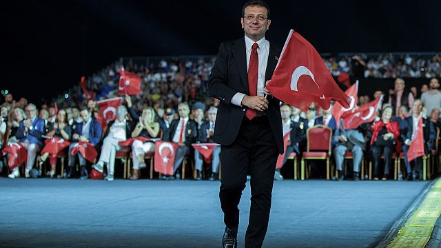 TÜRKİYE ‘TEK ADAM’DAN BÜYÜKTÜR