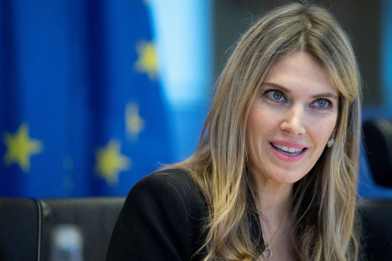 Avrupa Parlamentosu Başkan Yardımcısı’nın sevgilisi, Katar’dan rüşvet aldığını itiraf etti