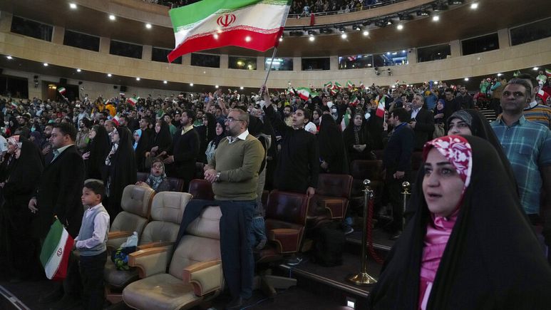 İran Genel Başsavcısı: Meclis ve Devrim Yüksek Konseyi, başörtüsü konusu üzerinde çalışıyor