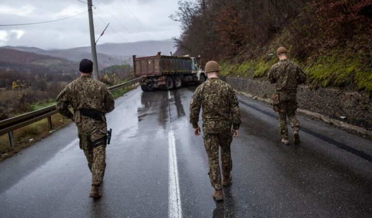 Kosova – Sırbistan gerginliği: Sırbistan Cumhurbaşkanı Güvenlik Konseyi’ni topladı