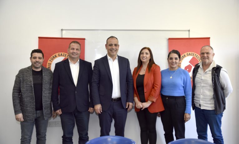 Gazetecilerden Harmancı’ya teşekkür