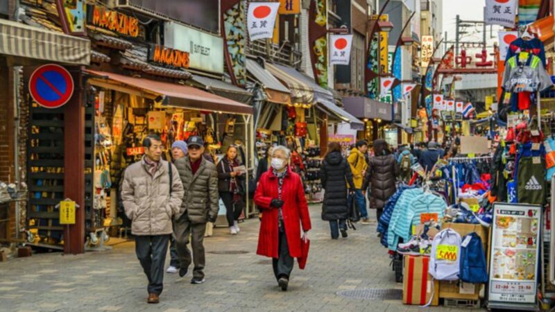 Japonya’da hükümet, Tokyo’dan taşınan ailelere, çocuk başına 1 milyon yen verecek