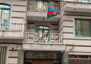 İran’daki Azerbaycan Büyükelçiliği’ne saldırı: Güvenlik şefi hayatını kaybetti