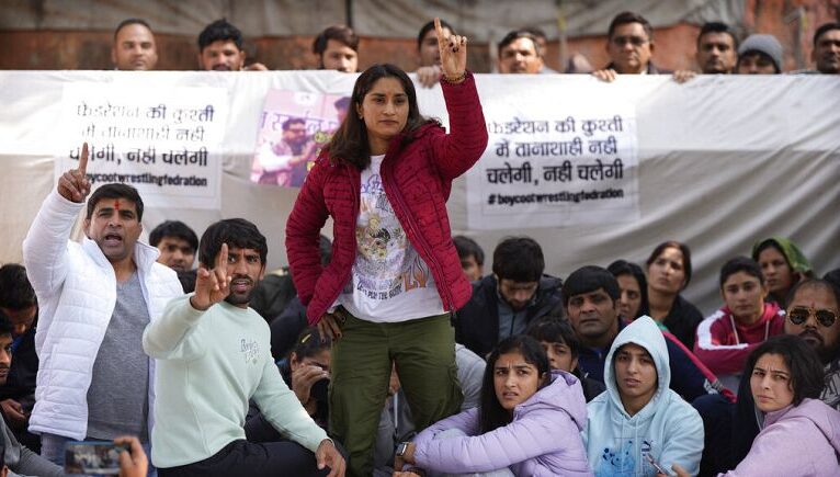 Hindistan’ın kadın güreşçilerden ‘cinsel taciz’ protestosu