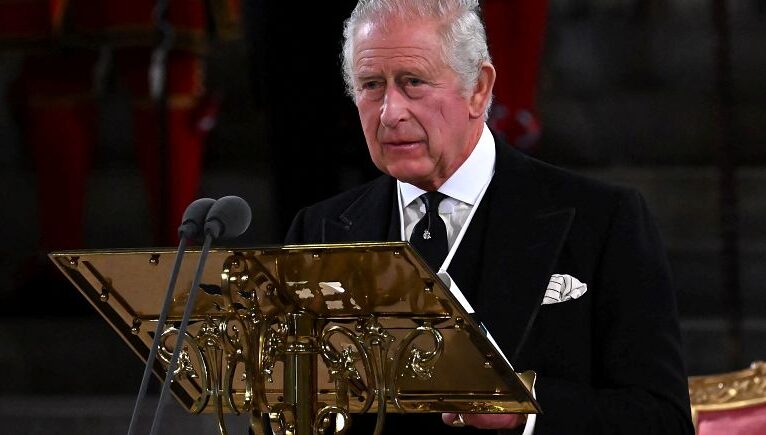 İngiltere’de kraliyet karşıtları, Kral 3. Charles’ın taç giyme törenini protesto edecek