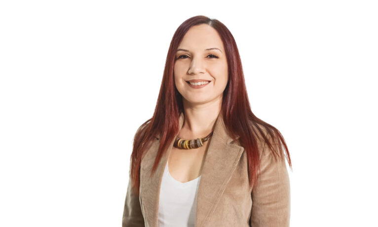 Cansu Nazlı: “Safları sıkılaştırma zamanıdır!”