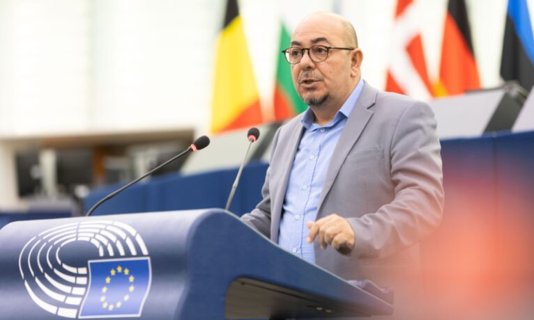Kızılyürek’ten Avrupa Parlamentosu’nda çağrı: İsrail saldırılara derhal son vermeli!