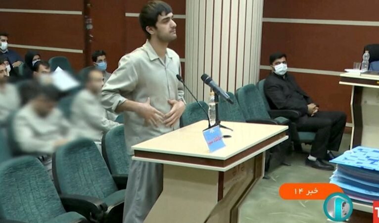 İran’da idam kararları: Yargılananlara savunma için 15 dakika veriliyor
