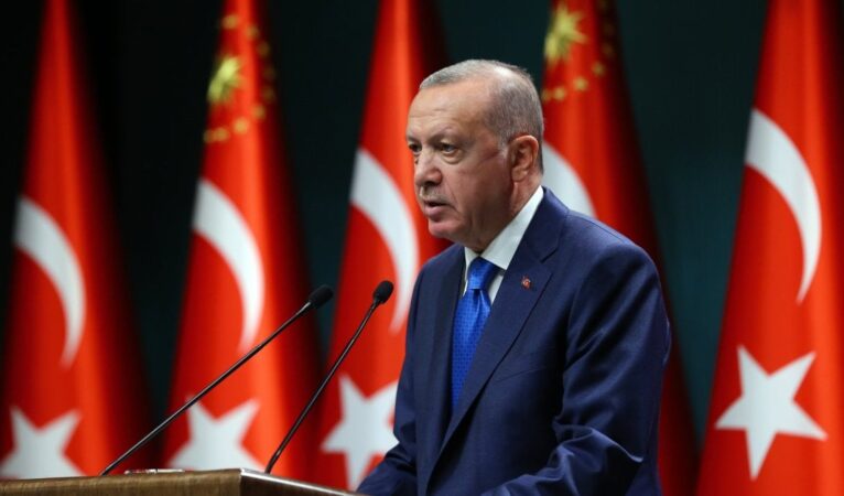 New York Times’tan Erdoğan analizi: “20 yıl sonra ilk kez yenilme olasılığı var”