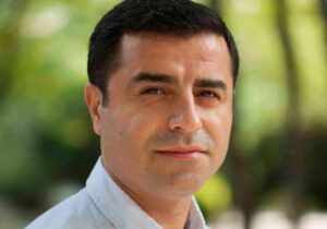 Demirtaş: “Emek ve Özgürlük İttifakı, Sosyalist Güç Birliği, Millet İttifakı, Bay Kemal; yan yana yürüyün!”