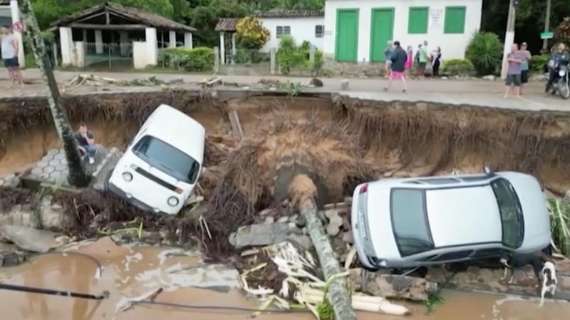 Brezilya’da şiddetli sel ve toprak kaymaları: En az 40 ölü