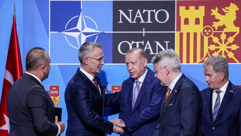 Bloomberg: Türkiye Finlandiya’nın NATO adaylığını Mart ortasında onaylayabilir