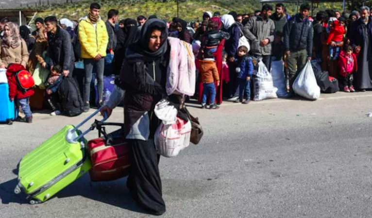 Türkiye’deki yüzlerce Suriyeli, deprem sonrası ülkesine döndü