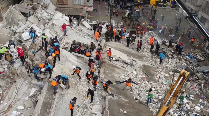 Deprem felaketinde 12’nci gün: Can kaybı 38 bin 44