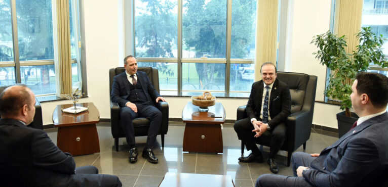 Harmancı CHP ile yerel yönetimlerde iş birliğini görüştü