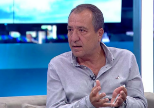 Mehmet Tezkan yazdı: “Bir daha kazanırsa din devleti oluruz”