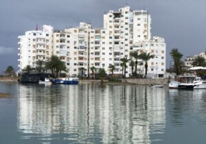 Mağusa Belediyesi Deniz Yıldızı sakinlerini uyardı: “Apartmanlar can güvenliğinden yoksun!”