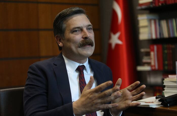 Erkan Baş: “İlk turdan bitirelim bu işi”