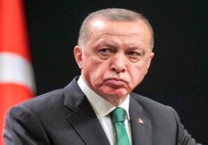 Erdoğan 11 kentte şikayetçi olduğu davalardan vazgeçti